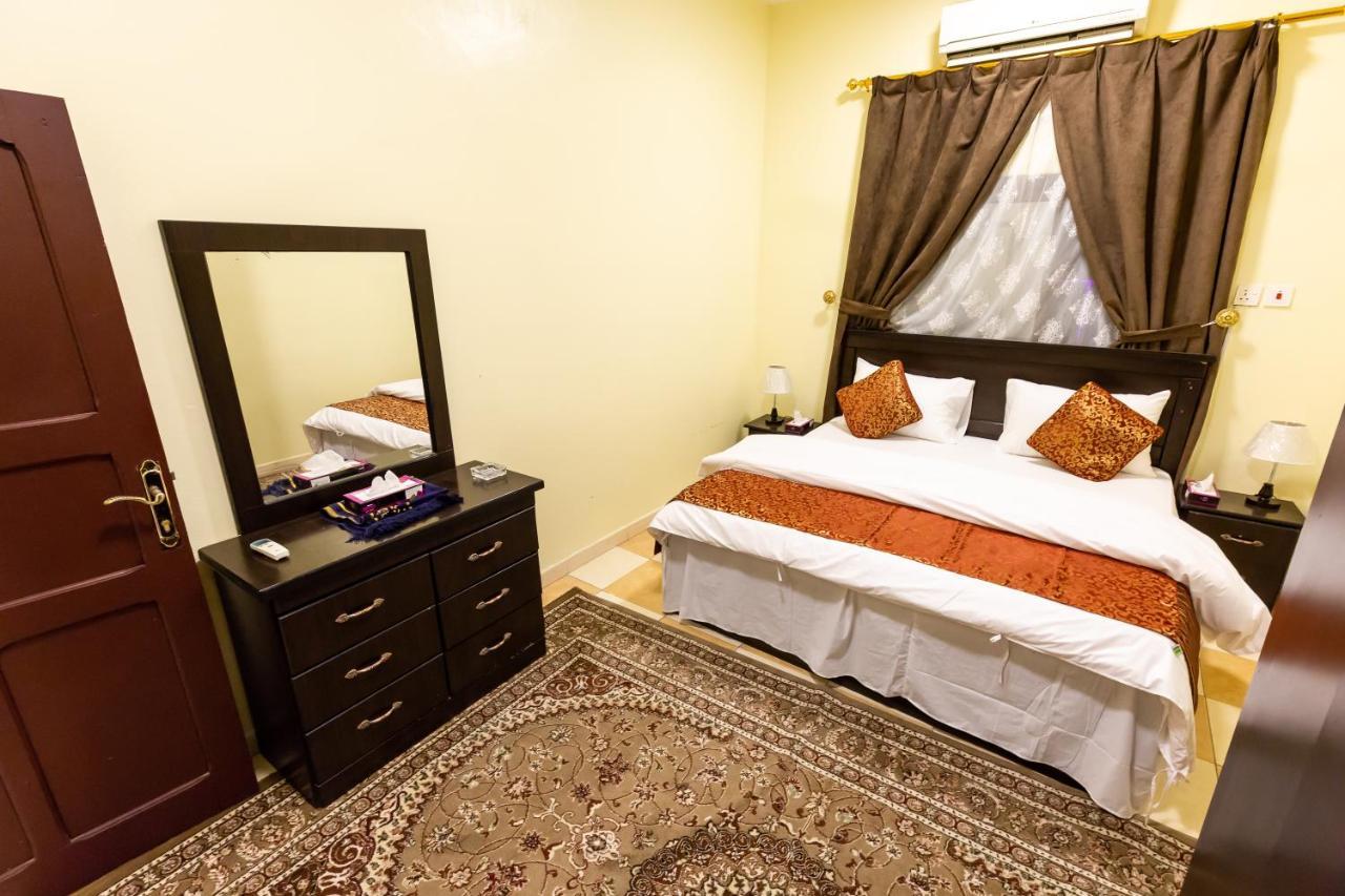 العييري للوحدات السكنية المفروشة الباحة 2 Al Bahah Exterior photo